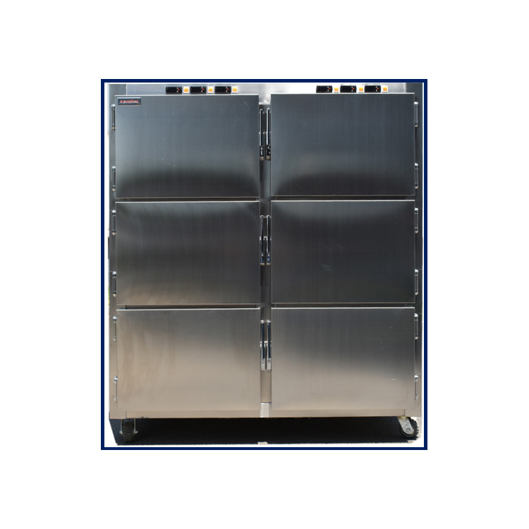 Vid förvaring av kroppar i sjukhusbårhus, vilken temperatur ska kylsystemet hålla för att säkerställa både konservering och energieffektivitet?